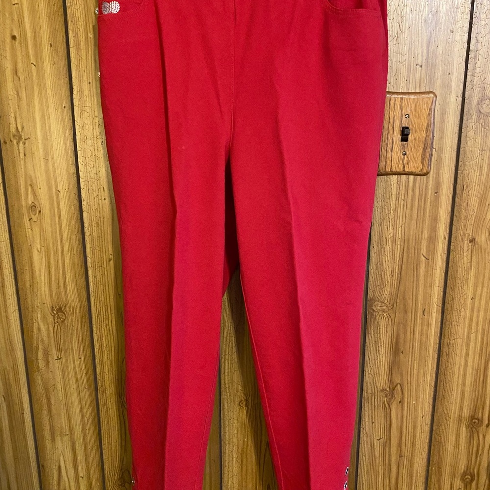Dream Jeanne Red Pants